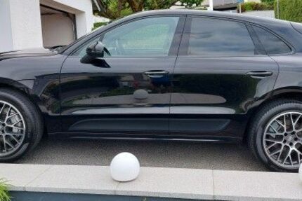 Porsche Macan 107.000 km 33.200 &euro; Regen 94209