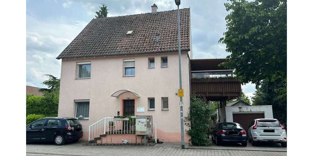 Haus zum Kaufen in Lauffen am Neckar 579.000 € 170 m² 9 zimmer