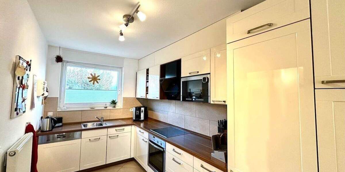 Reihenmittelhaus Neuss Rosellen - 4 Zimmer, 109 m&sup2;, 519.000&euro; | Angebot:24470891