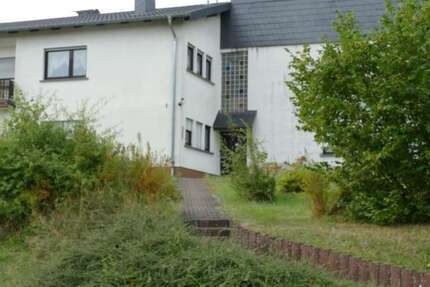 Haus Nohfelden - 12 Zimmer, 220 m&sup2;, 275.000&euro; | Angebot:26064152