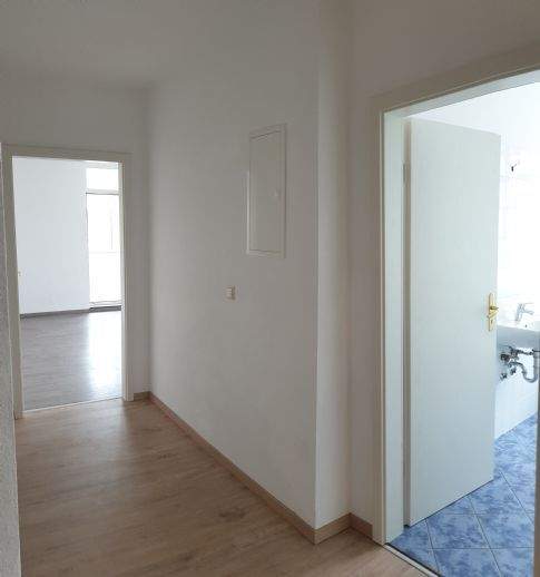 Zimmer Zwickau Pöhlau - 3 Zimmer, 75 m&sup2;, 380&euro; | Angebot:26389544