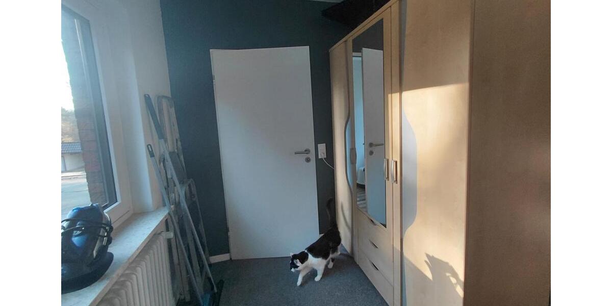 Dachgeschoßwohnung Gnarrenburg - 4 Zimmer, 100 m&sup2;, 1.100&euro; | Angebot:25420076