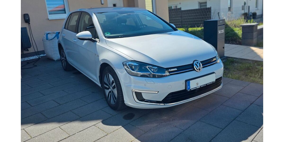 VW Golf 77.089 km 13.900 &euro; Hohe Börde 39167