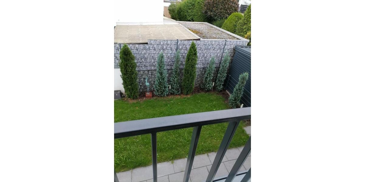 Doppelhaushälfte Gilching - 7 Zimmer, 137 m&sup2;, 2.750&euro; | Angebot:24889916