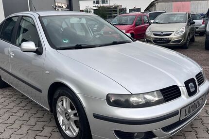 Seat Leon 221.000 km 1.890 € Gundelsheim 74831