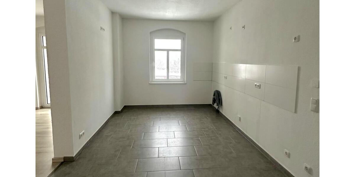 Ansprechende 5-Raum-Wohnung im 1.OG zur Miete in Dresden Gorbitz - Wentzel Dr. 5 zimmer