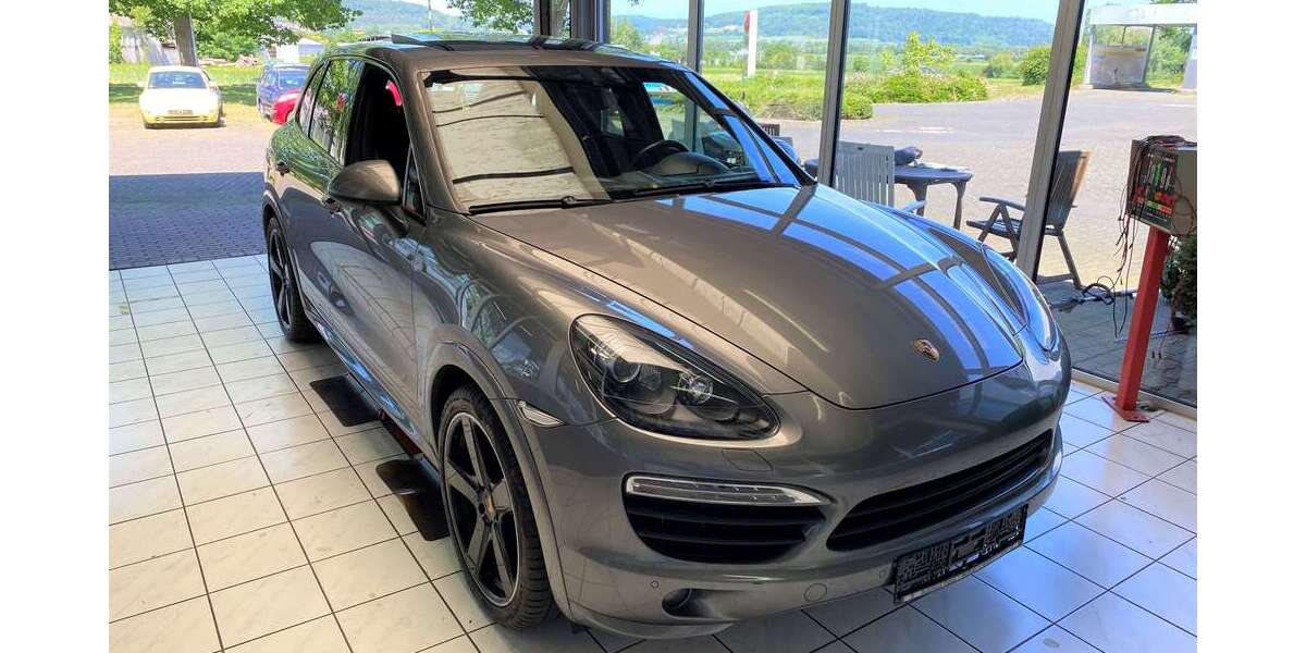 Porsche Cayenne 190.000 km 31.950 &euro; Boffzen 37691