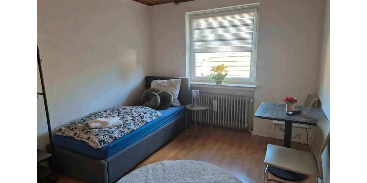 Bungalow Oldenburg Drielaker-Moor - 4 Zimmer, 130 m&sup2;, 1.500&euro; | Angebot:26004346