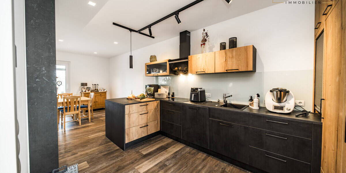 Doppelhaushälfte Essen (Oldenburg) Essen - 3 Zimmer, 124 m&sup2;, 1.300&euro; | Angebot:25996316