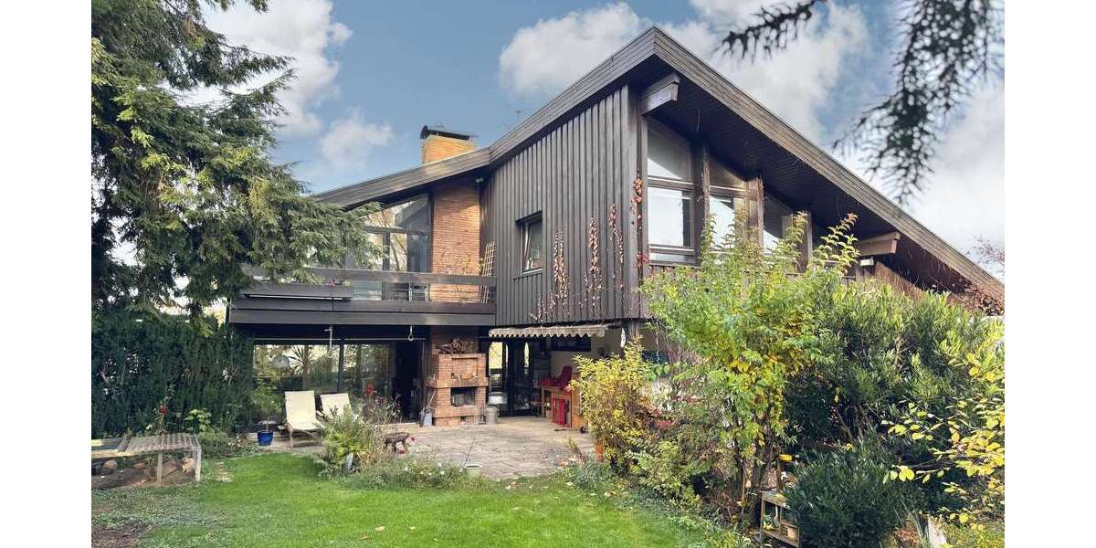 Haus zum Kaufen in Pforzheim 774.000 € 250 m² 8 zimmer