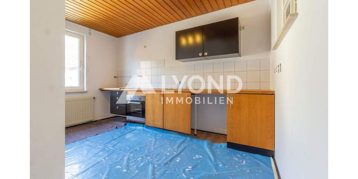 Etagenwohnung Sulz am Neckar Sulz - 2 Zimmer, 77 m&sup2;, 129.000&euro; | Angebot:25927636