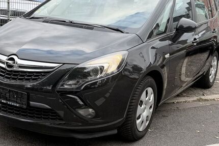 Opel Zafira 186.000 km 5.890 € Brühl 50321