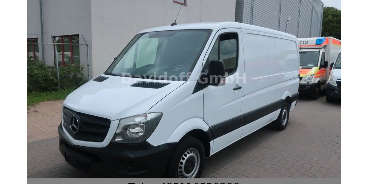 Mercedes-Benz Sprinter 220.351 km 11.900 &euro; Hannover 30179