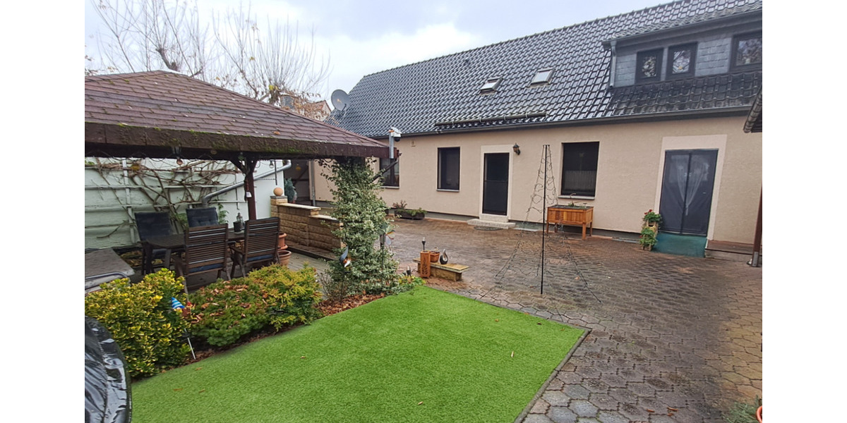 Helle, gehobene 3-Zi.-Wohnung mit Garten, FB-H, Sauna &Stellplatz 3 zimmer