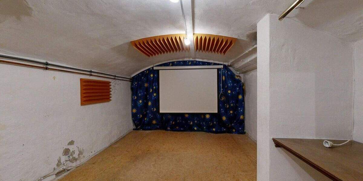 Mehrfamilienhaus, Wohnhaus Germersheim - 6 Zimmer, 125 m&sup2;, 220.000&euro; | Angebot:24738220