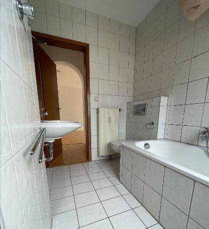 Dachgeschoßwohnung Lichtenfels - 2.5 Zimmer, 73 m&sup2;, 639&euro; | Angebot:26313107