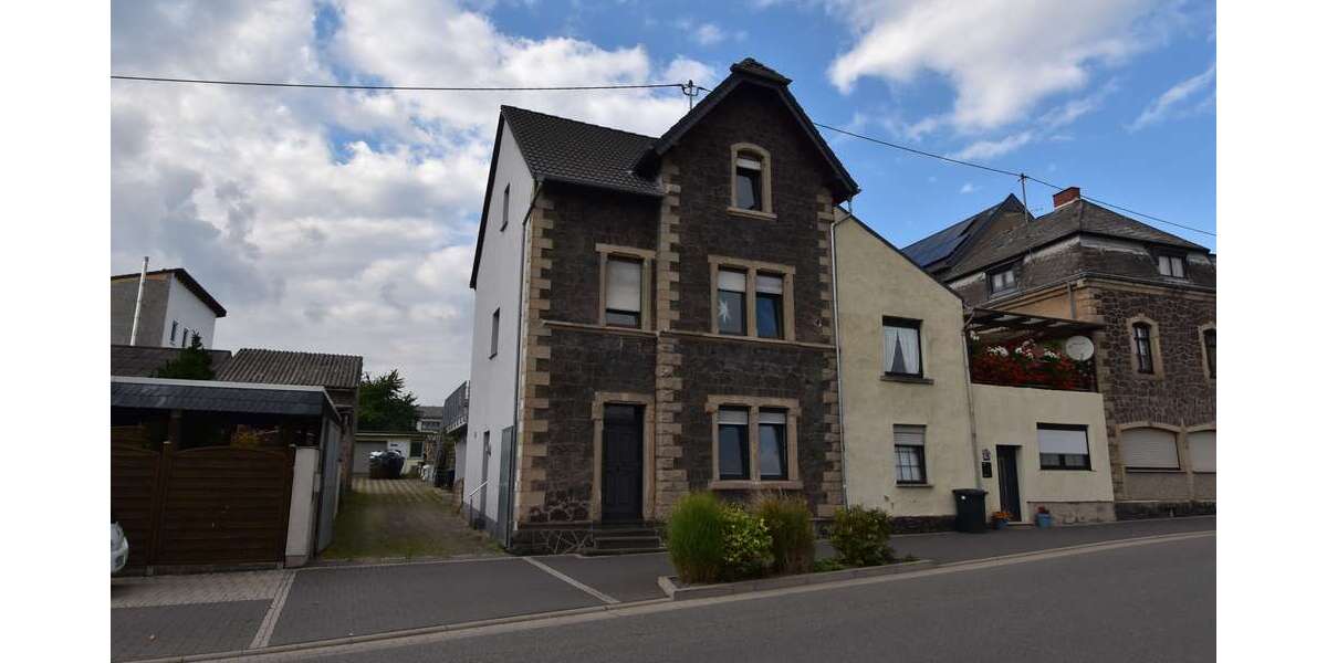 Einfamilienhaus Kruft - 6 Zimmer, 205 m&sup2;, 335.000&euro; | Angebot:23142238