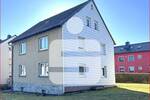 Mehrfamilienhaus, Wohnhaus Marktleugast - 6 Zimmer, 157 m&sup2;, 119.000&euro; | Angebot:26161307