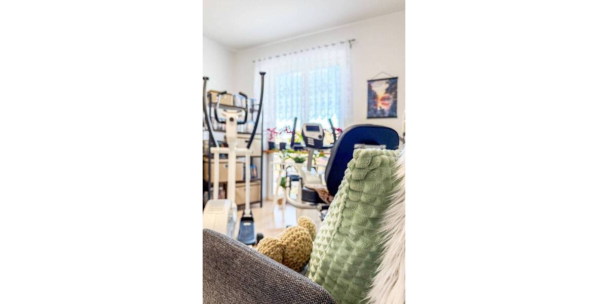 Etagenwohnung Lohmar - 3 Zimmer, 81 m&sup2;, 900&euro; | Angebot:26346417