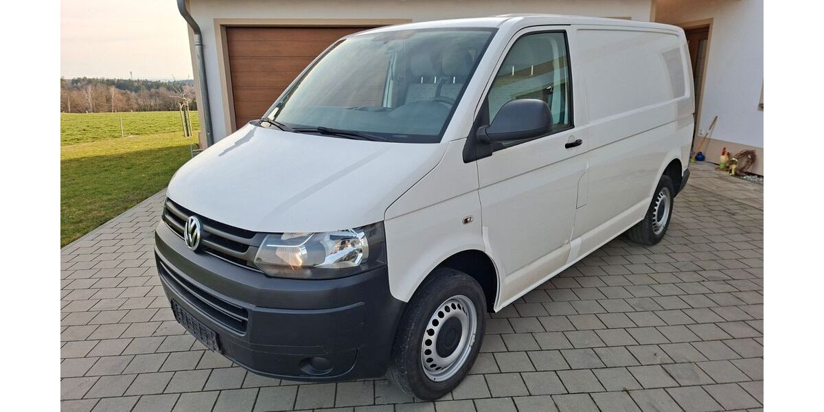 VW T5 Transporter 239.143 km 6.850 &euro; Sankt Wolfgang 84427