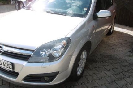 Opel Astra 105.500 km 5.200 € Detmold 32758