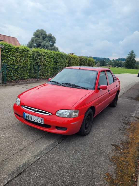 Escort