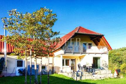 Haus Gerhardshofen - 9 Zimmer, 231 m&sup2;, 740.000&euro; | Angebot:26436214