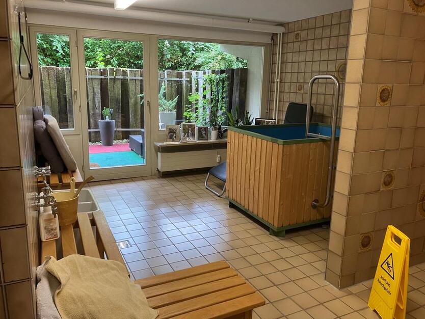 ZweiZimmer Eigentumswohnung direkt am Kurpark in ruhiger Lage