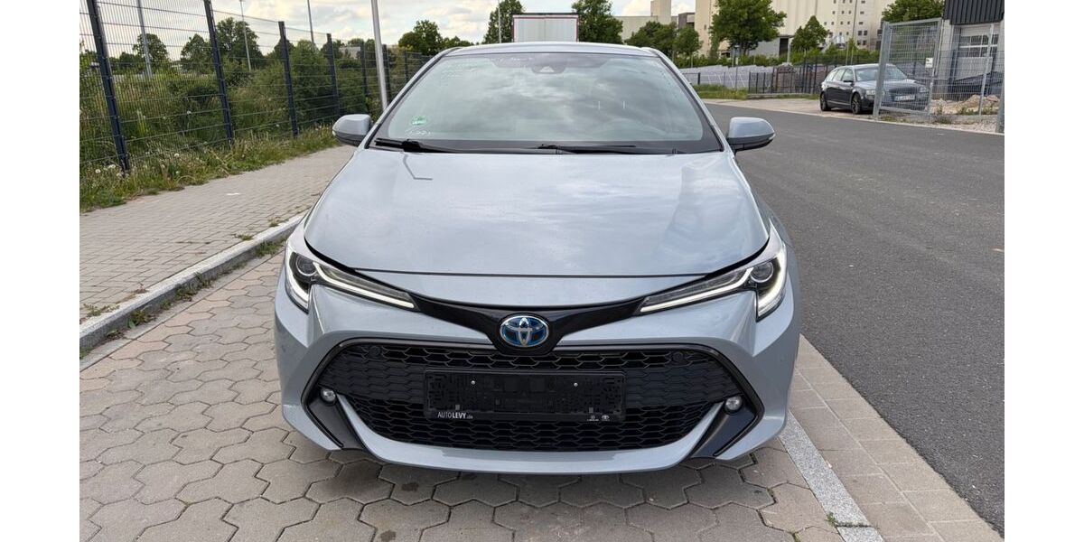Toyota Corolla 246.000 km 12.999 &euro; Ratzeburg bei Hamburg 23909
