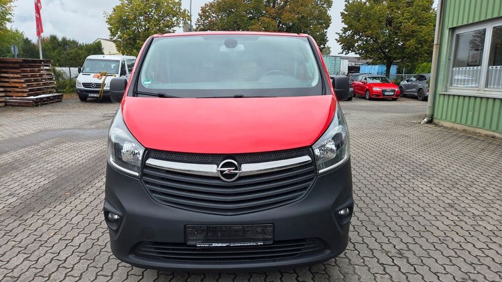 Opel Vivaro 149.699 km 9.500 € Neutraubling 93073