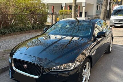 Jaguar XE 185.000 km 12.400 &euro; Daun 54550