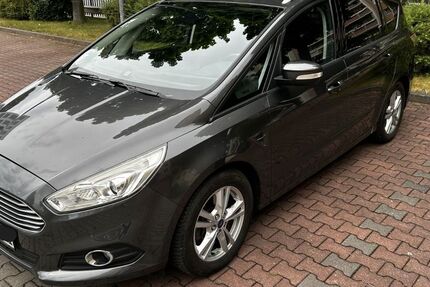 Ford S-Max 158.600 km 11.400 &euro; Dresden 01217