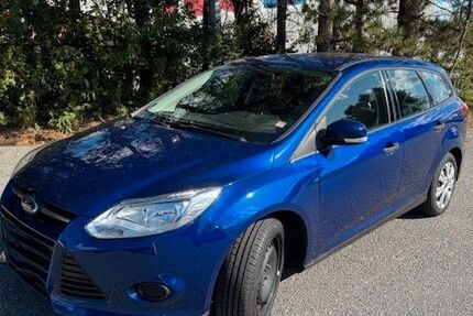 Ford Focus 88.600 km 3.350 € Schwentinental 24229