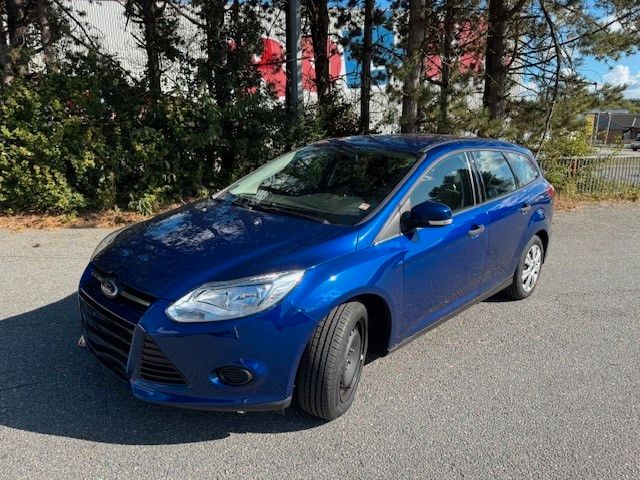 Ford Focus 88.600 km 3.350 € Schwentinental 24229