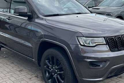 Jeep Grand Cherokee 51.065 km 32.900 € Erlensee 63526