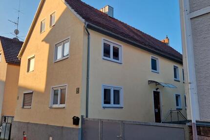 Haus Bad Kissingen - 8 Zimmer, 150 m&sup2;, 145.000&euro; | Angebot:27083667
