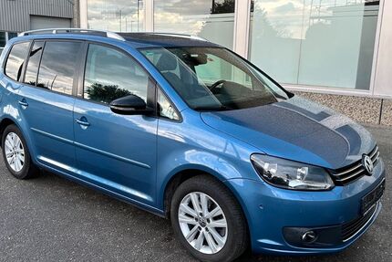 VW Touran 281.000 km 5.990 &euro; Rosenfeld 72348