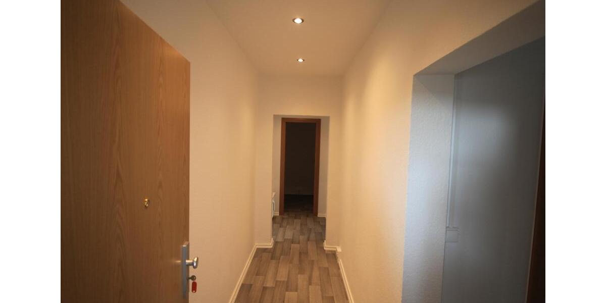 Etagenwohnung Borna - 2 Zimmer, 64 m&sup2;, 390&euro; | Angebot:19451112