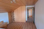 Dachgeschoßwohnung Burgkirchen an der Alz - 2.5 Zimmer, 70 m&sup2;, 750&euro; | Angebot:25309043