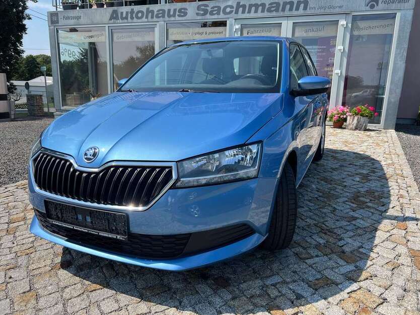 Skoda Fabia 75.292 km 11.280 € Fischbach 01477