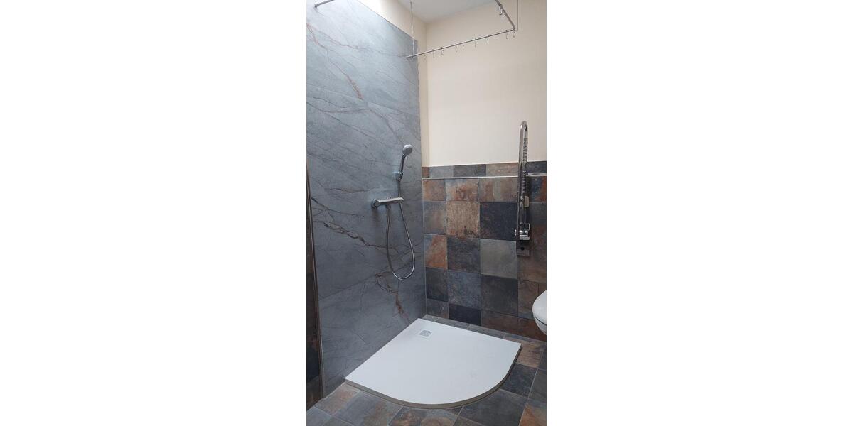 Etagenwohnung Treuenbrietzen - 6 Zimmer, 160 m&sup2;, 1.440&euro; | Angebot:25832302