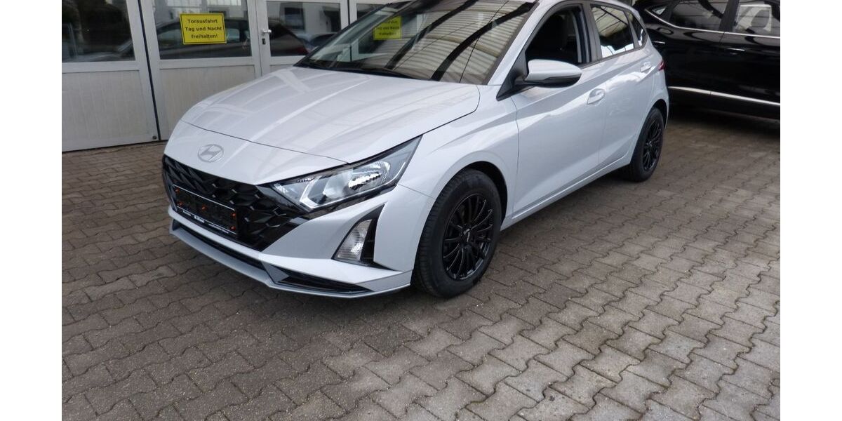 Hyundai i20 24.500 km 19.490 &euro; Stadtbergen 86391
