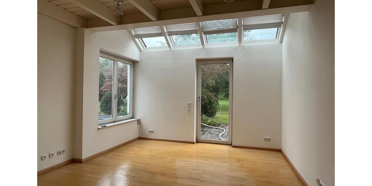 Architektenhaus in Buchholz ( Trelde) zu vermieten 8 zimmer