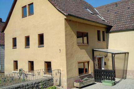 Reoviertes älteres Bauernhaus in Weikersheim-Nassau 7 zimmer