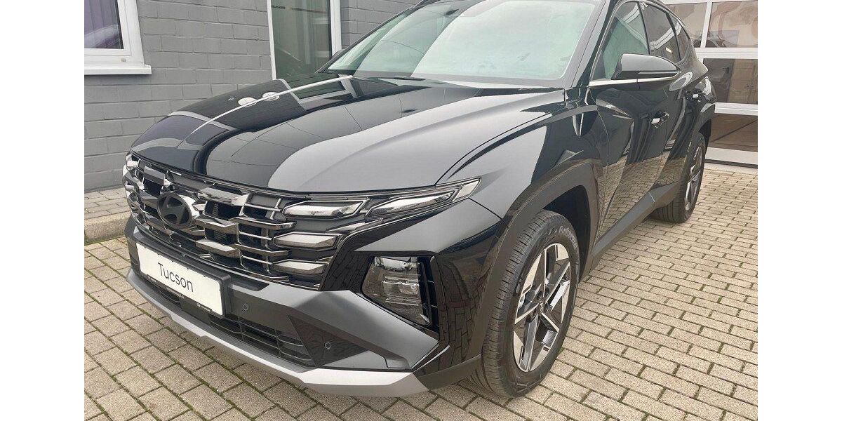 Hyundai TUCSON 3.953 km 31.890 &euro; Bünde 32257