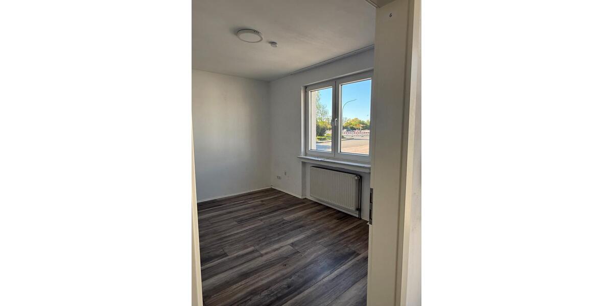 Mehrfamilienhaus, Wohnhaus Lübbecke - 14 Zimmer, 330 m&sup2;, 3.000&euro; | Angebot:26419249