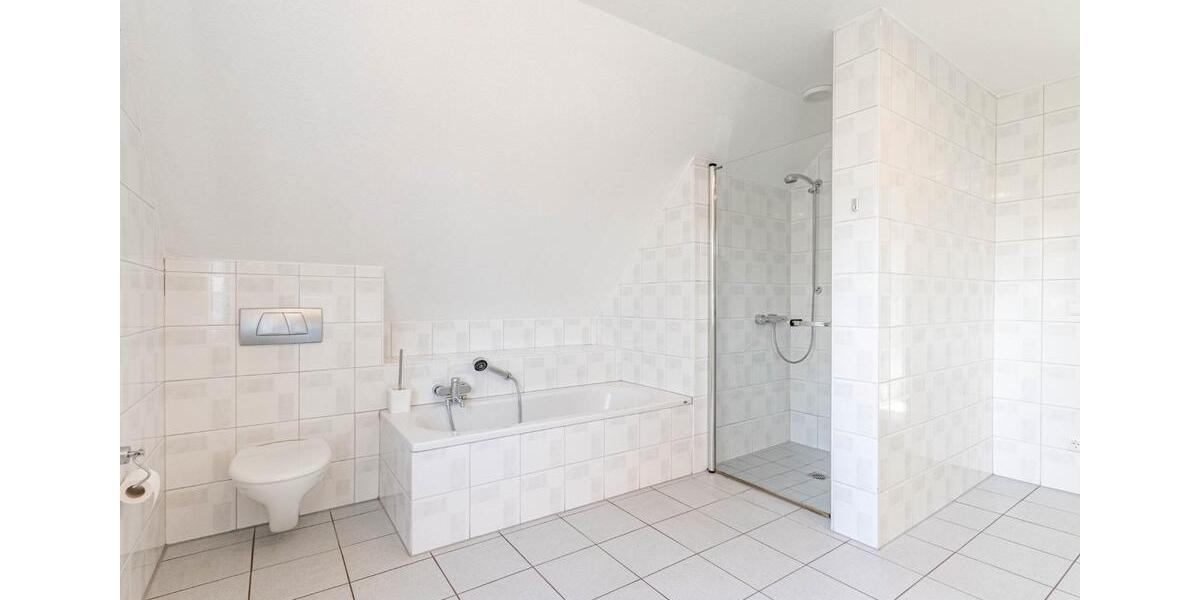 Einfamilienhaus Papenburg - 6 Zimmer, 150 m&sup2;, 1.470&euro; | Angebot:26345706
