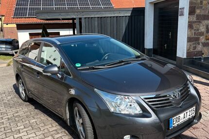 Toyota Avensis 212.000 km 6.200 &euro; Brombachtal 64753