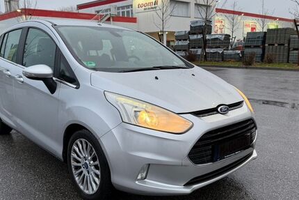 Ford B-Max 140.500 km 2.999 &euro; München 81243