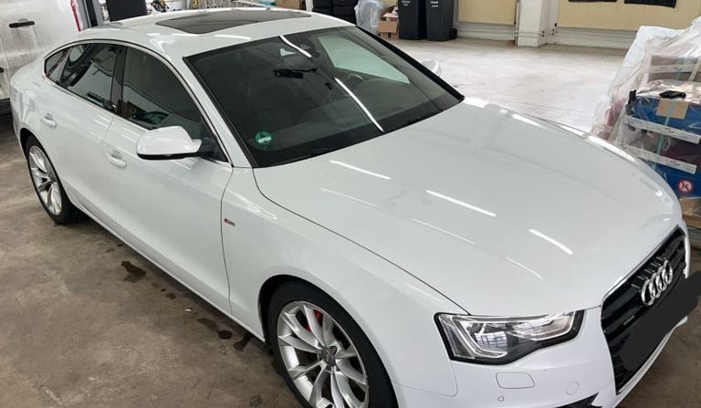 Audi A5 260.000 km 14.600 &euro; Rosbach vor der Höhe 61191